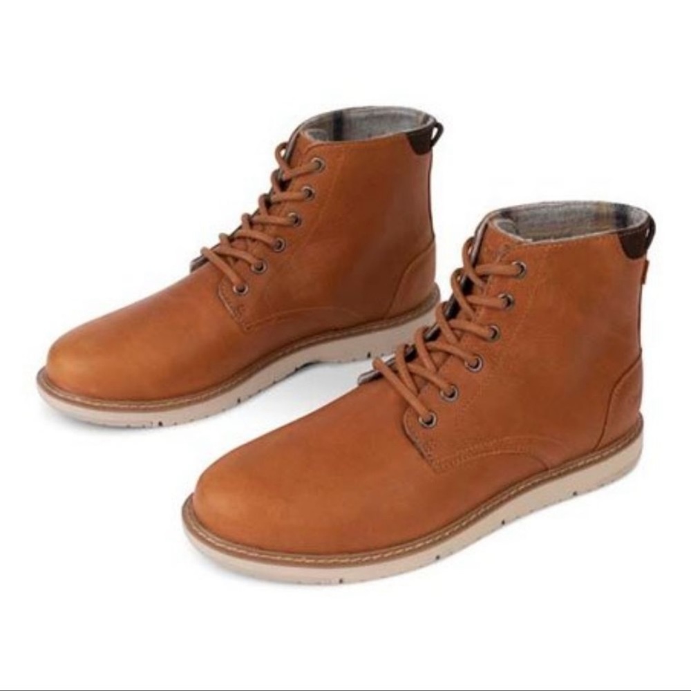 TOMS HILLSIDE WATERPROOF LEATHER BOOTS MEN 12 NEW IN BOX